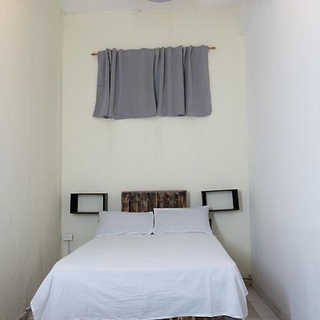 Хостел La Vieja Habana Zona Colonial Санто-Доминго Экстерьер фото